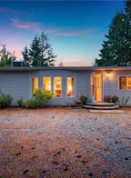 658 Nanaimo River Road
