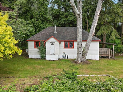 8575 Glenview Road - 3