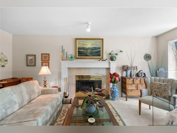 5208 Harold Green, Saanich, BC, V8Y 3E5 - 6