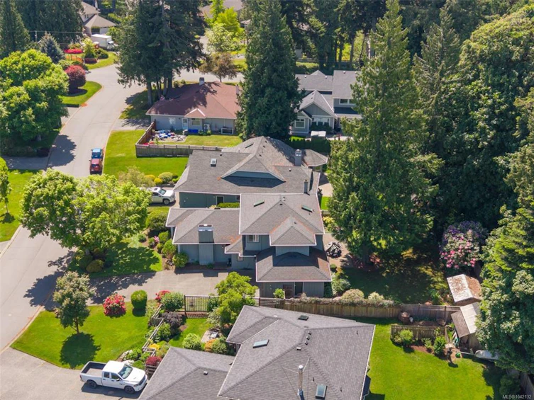 5208 Harold Green, Saanich, BC, V8Y 3E5 - 56