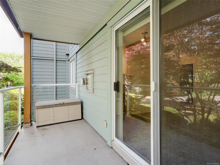 210-494 Marsett Place, Saanich, BC, V8Z 7J1 - 22