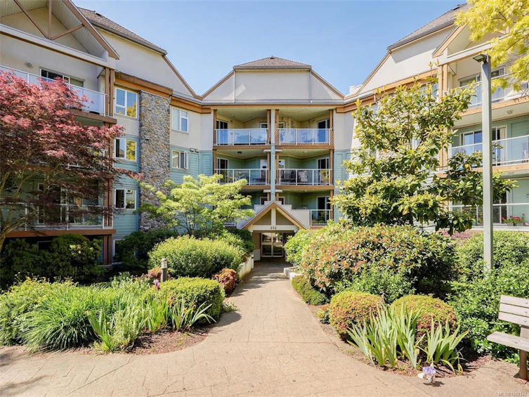 210-494 Marsett Place, Saanich, BC, V8Z 7J1 - 23