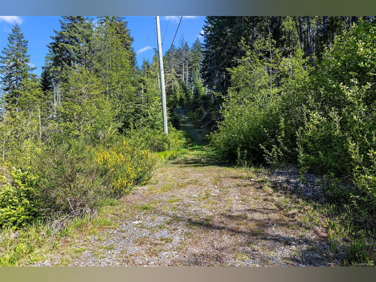 4229 Goldstream Heights Drive, Shawnigan Lake, BC, V8H 2J1 - 12