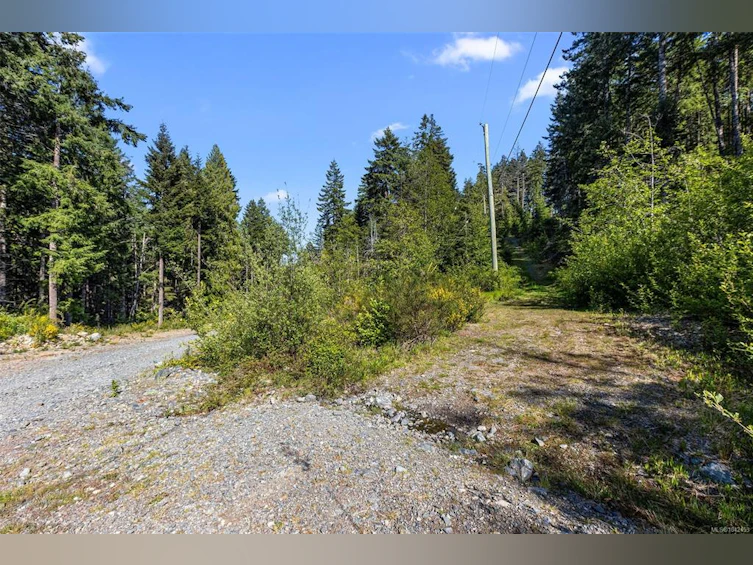 4229 Goldstream Heights Drive, Shawnigan Lake, BC, V8H 2J1 - 11