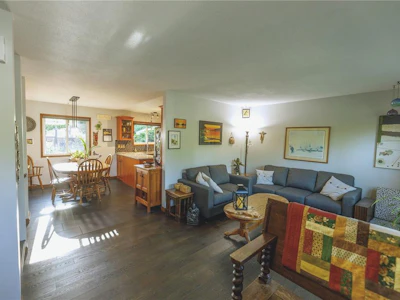 2177 Lancashire Avenue - 4