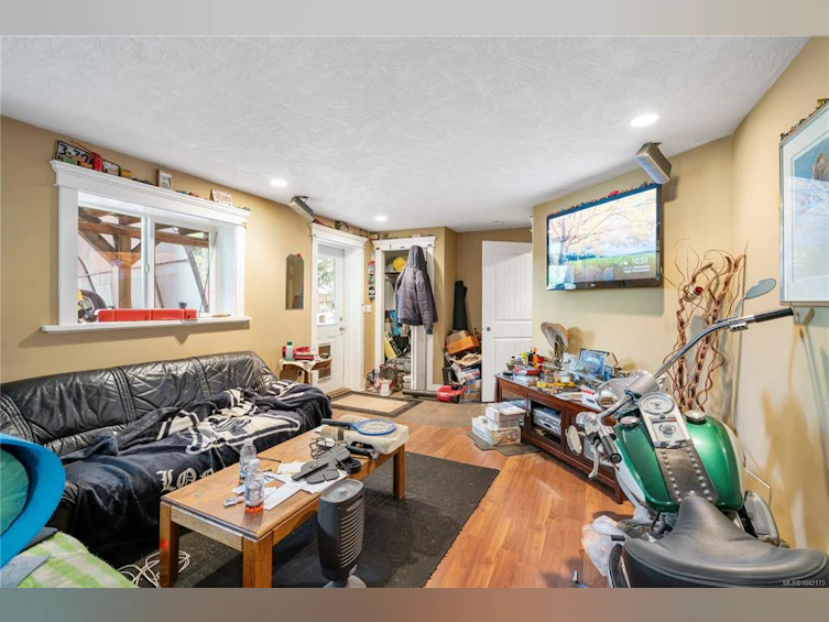 4511 Pachena Place, Saanich, BC, V8X 2P1 - 24
