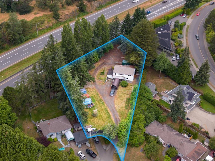 4511 Pachena Place, Saanich, BC, V8X 2P1