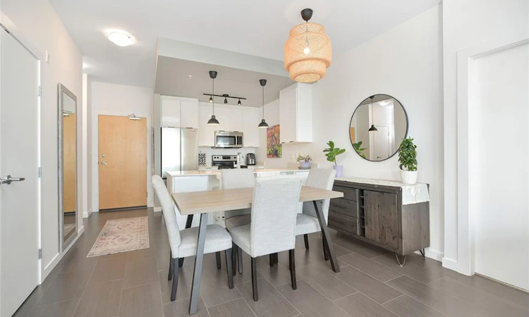 421-2871 Jacklin Road