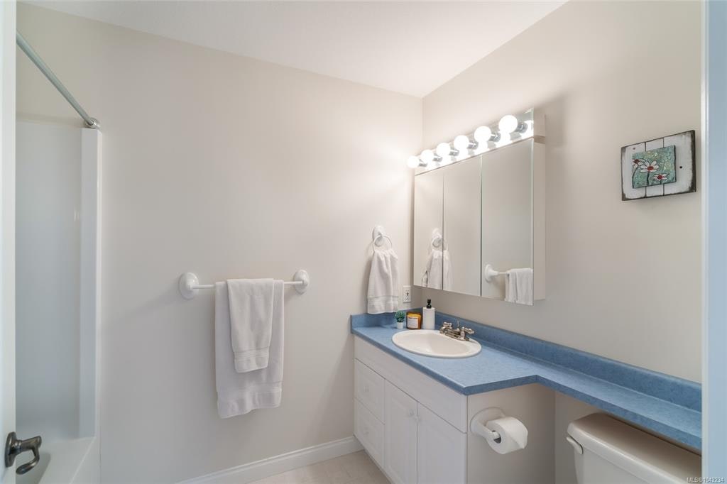 1765 Admiral Tryon Boulevard, French Creek, BC, V9P 2V2 - 54