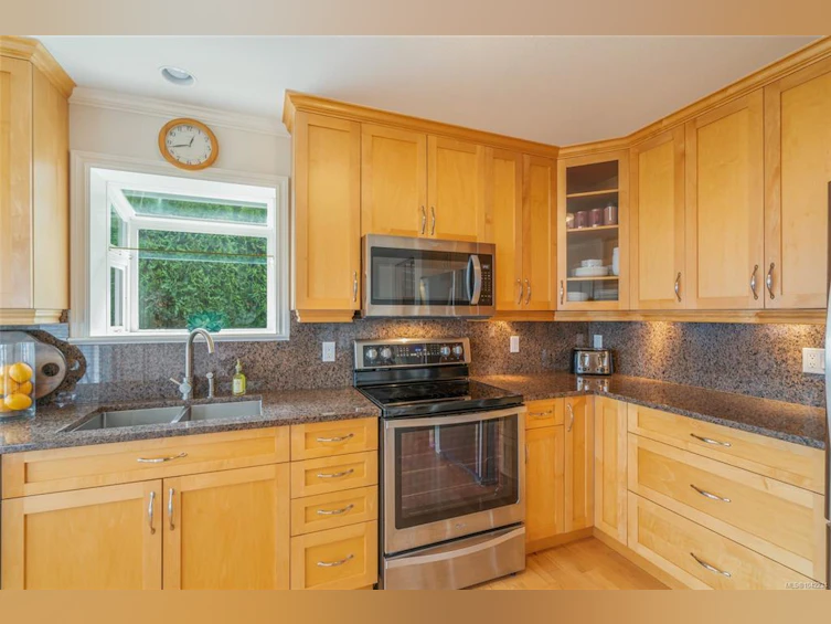 1765 Admiral Tryon Boulevard, French Creek, BC, V9P 2V2 - 26
