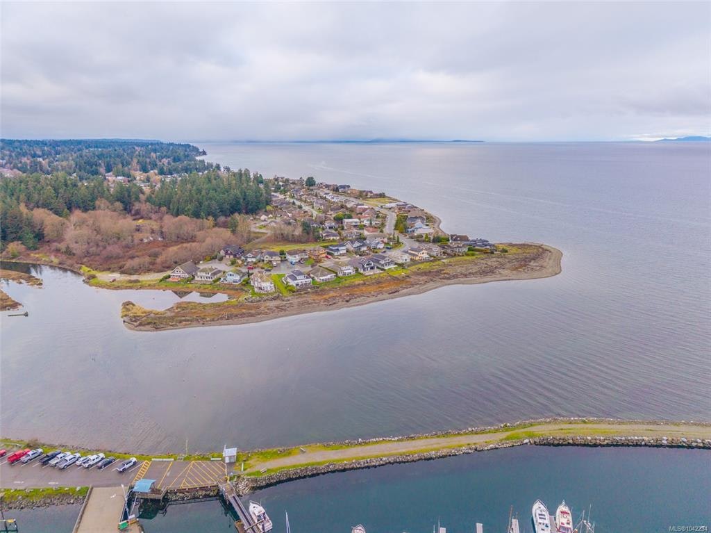 1765 Admiral Tryon Boulevard, French Creek, BC, V9P 2V2 - 76
