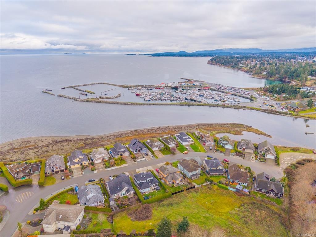1765 Admiral Tryon Boulevard, French Creek, BC, V9P 2V2 - 77