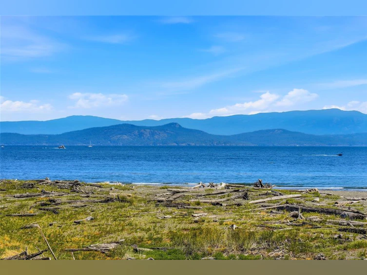 1765 Admiral Tryon Boulevard, French Creek, BC, V9P 2V2 - 44