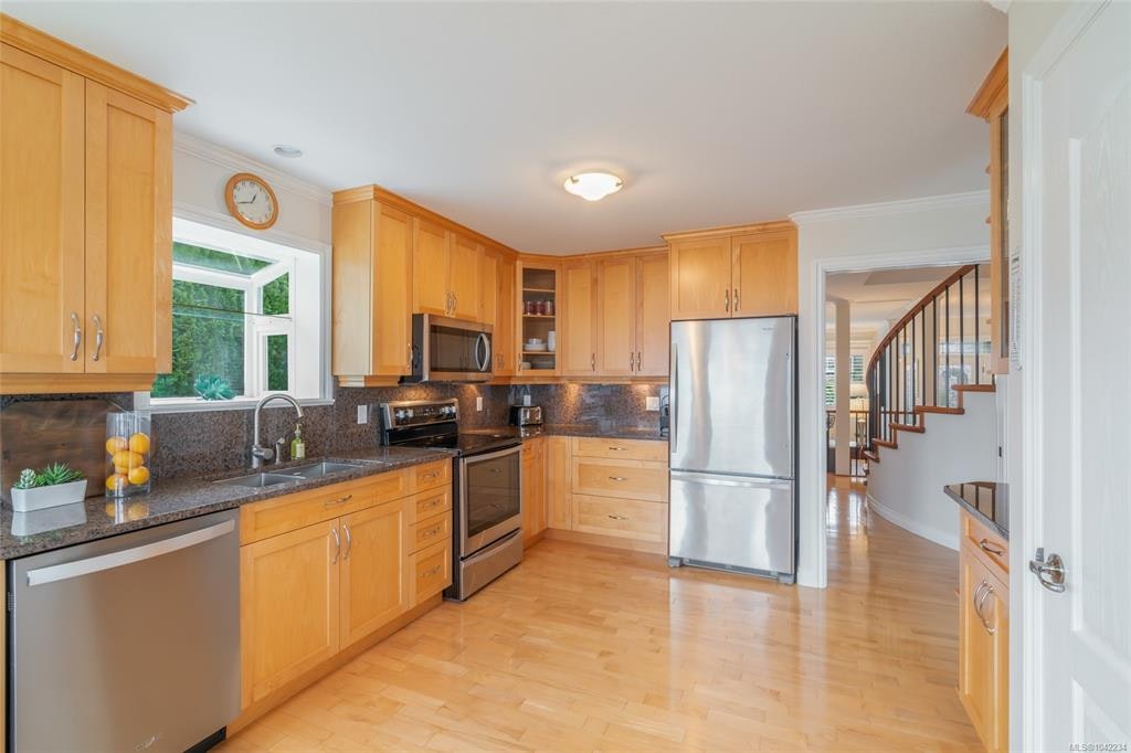 1765 Admiral Tryon Boulevard, French Creek, BC, V9P 2V2 - 24