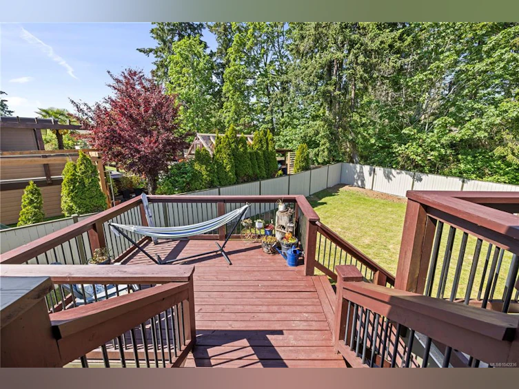 885 Glenhale Crescent, French Creek, BC, V9P 1Z7 - 45