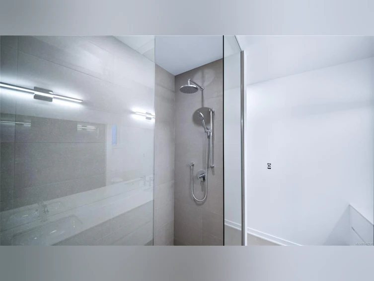 3700 Kootenay Place, Saanich, BC, V8P 2G2 - 45