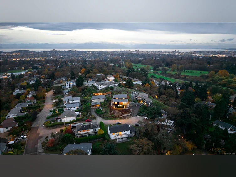 3700 Kootenay Place, Saanich, BC, V8P 2G2 - 79