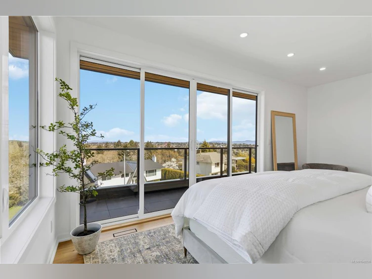 3700 Kootenay Place, Saanich, BC, V8P 2G2 - 36