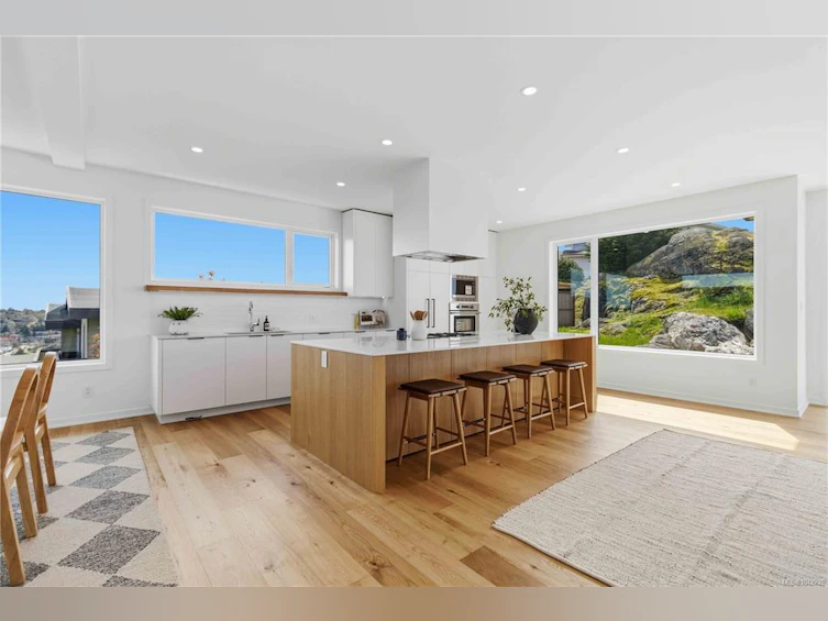 3700 Kootenay Place, Saanich, BC, V8P 2G2 - 27