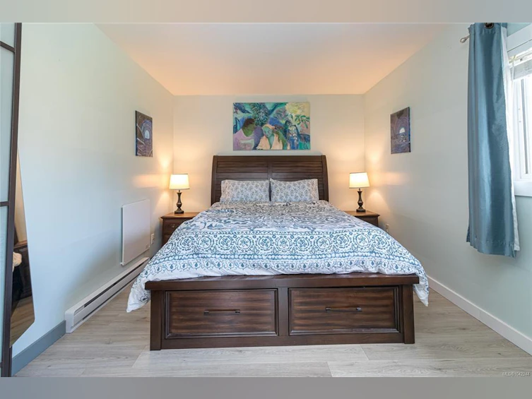 2142 Lannon Way, Sidney, BC, V8L 4K2 - 12