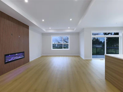 416 Diamond Boulevard - 3