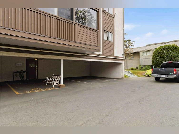 304-830 Esquimalt Road, Esquimalt, BC, V9A 3M4 - 32