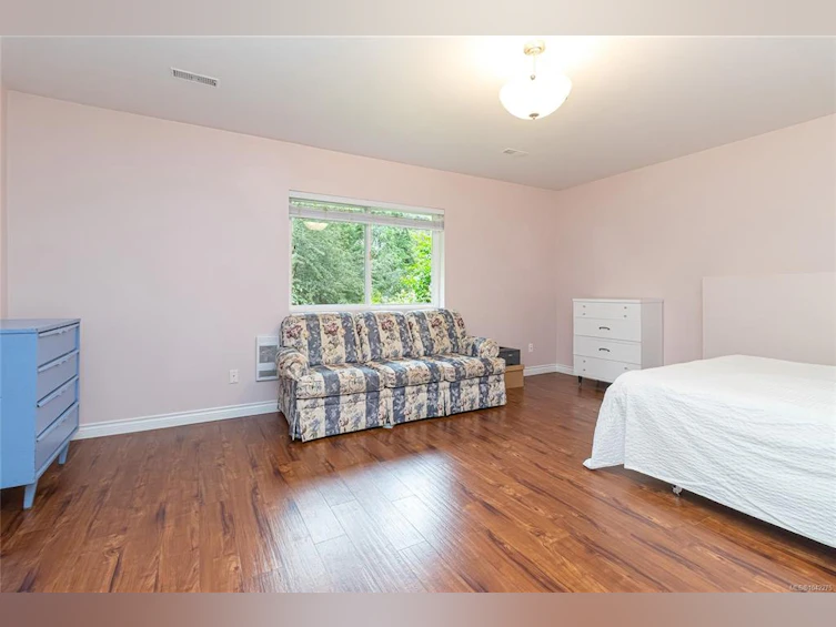 1927 Riverside Drive, View Royal, BC, V9B 6H9 - 38