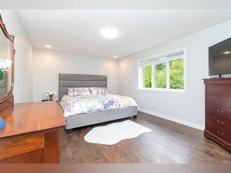 1927 Riverside Drive, View Royal, BC, V9B 6H9 - 12