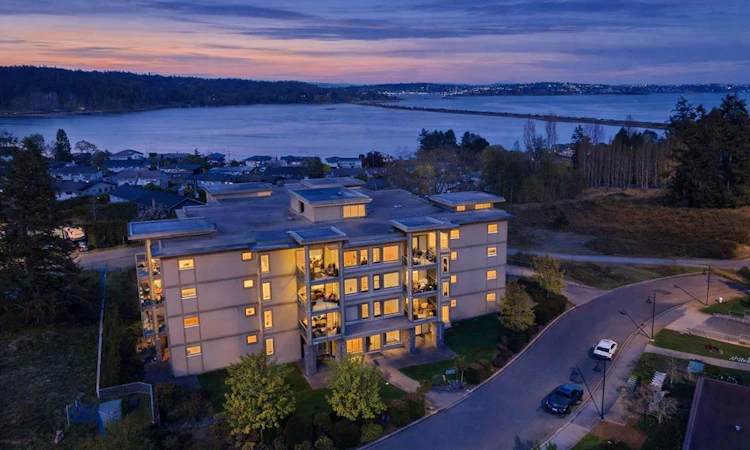 204-3223 Selleck Way