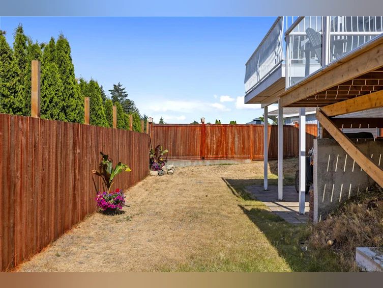 718 Isle View Place, Nanaimo, BC, V9V 1B4 - 40