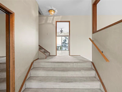 718 Isle View Place - 4