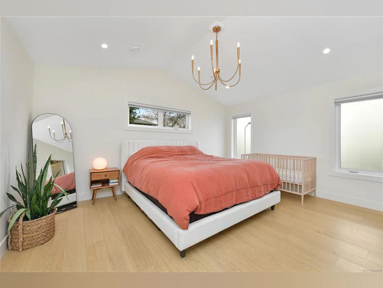 4317 Majestic Drive, Saanich, BC, V8N 3H1 - 25