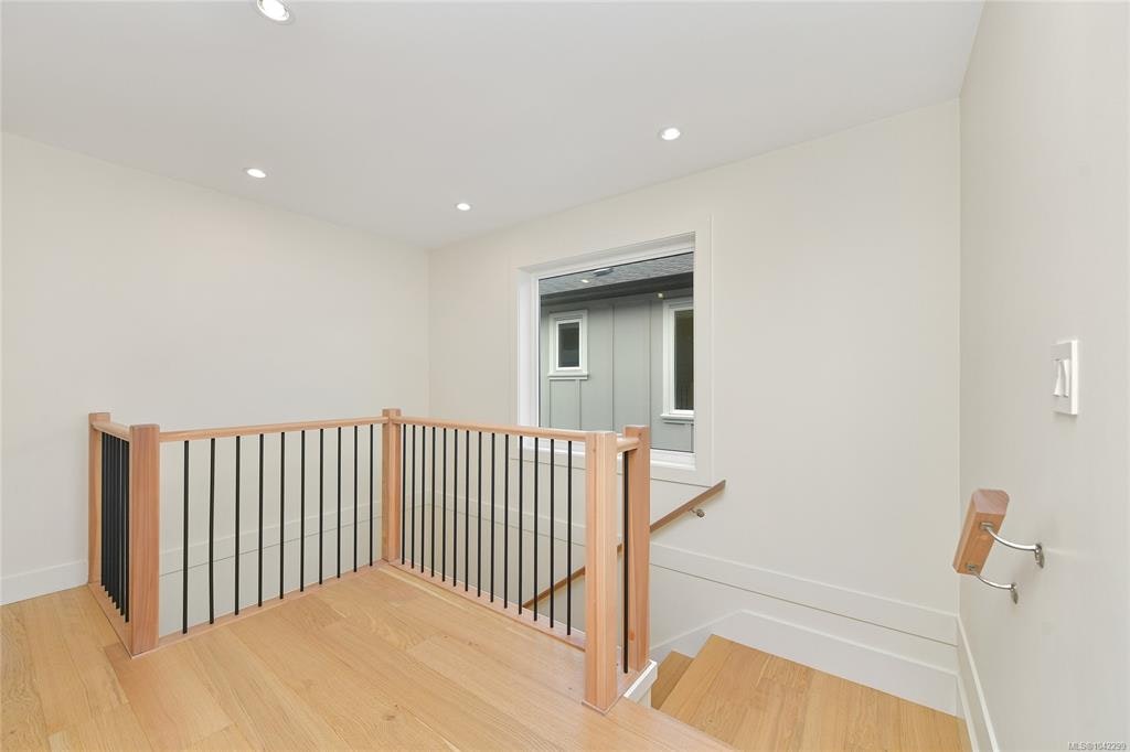 4317 Majestic Drive, Saanich, BC, V8N 3H1 - 21