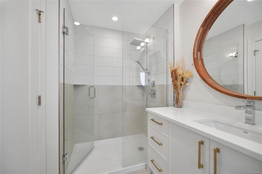 4317 Majestic Drive, Saanich, BC, V8N 3H1 - 29