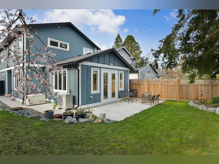 4317 Majestic Drive, Saanich, BC, V8N 3H1 - 63