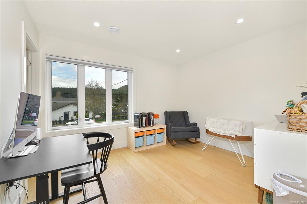 4317 Majestic Drive, Saanich, BC, V8N 3H1 - 33