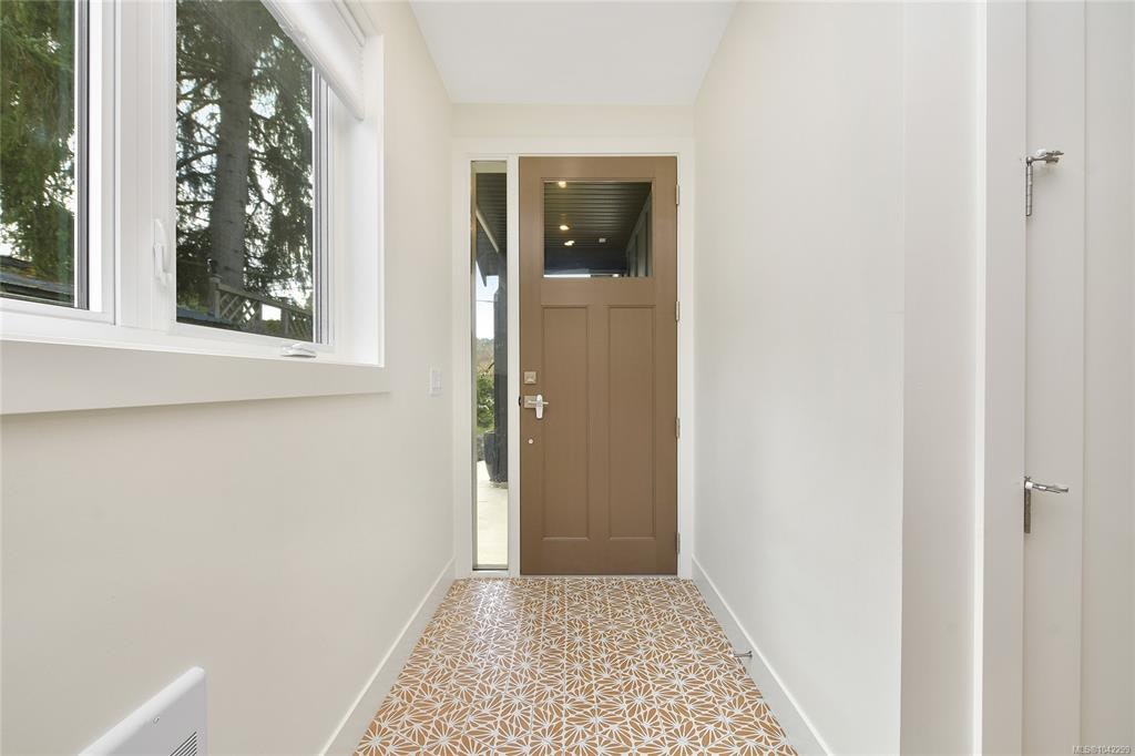4317 Majestic Drive, Saanich, BC, V8N 3H1 - 42