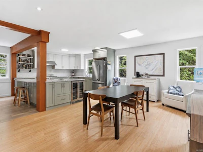 1302 Victoria Road - 3