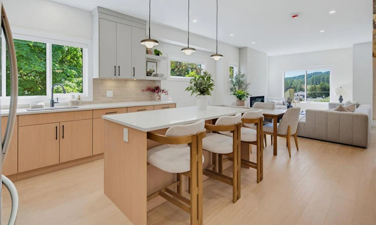 960 Siskin Ridge