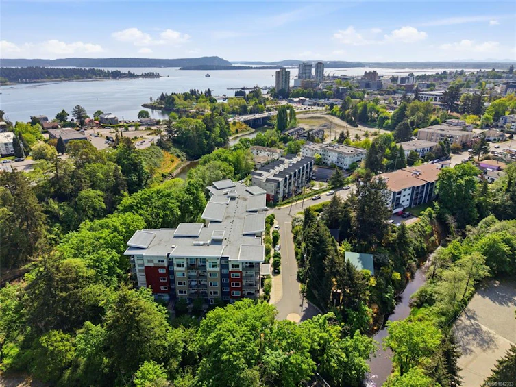308-20 Barsby Avenue, Nanaimo, BC, V9R 0K4 - 30