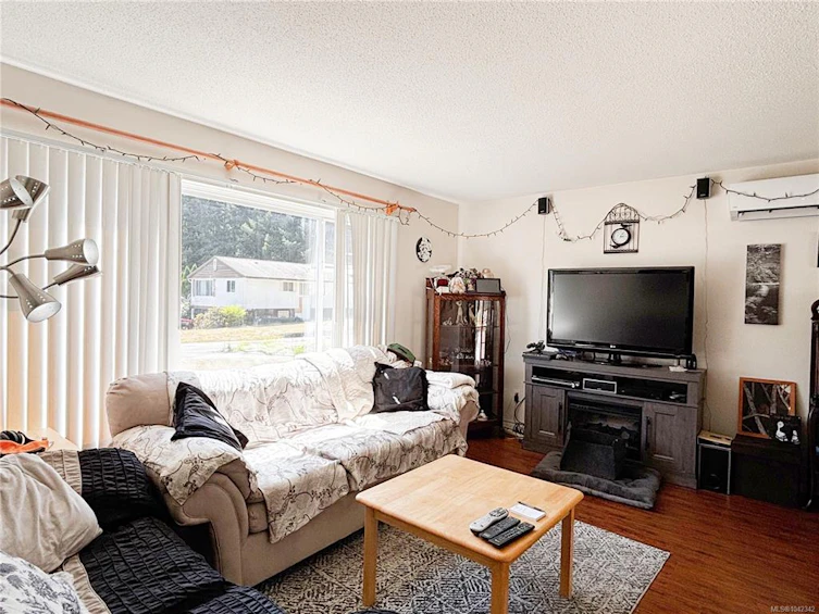 648 Nimpkish Drive, Gold River, BC, V0P 1G0 - 4