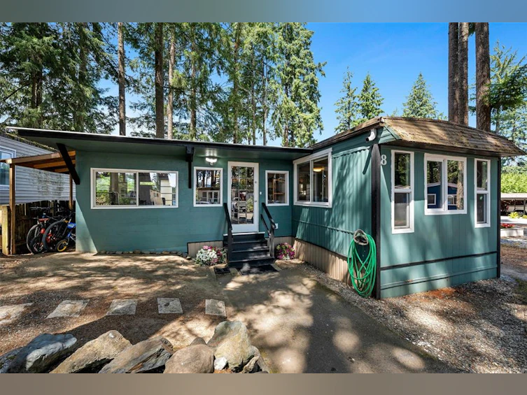 8-3560 Hallberg Road, Nanaimo, BC, V9G 1L4 - 2