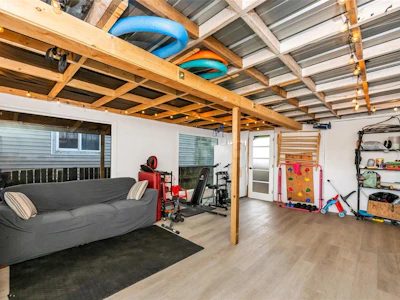 8-3560 Hallberg Road - 4