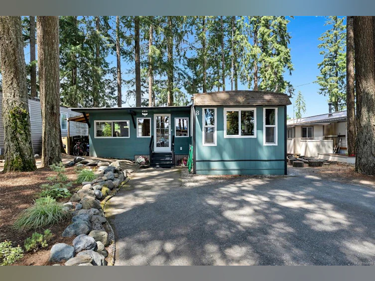 8-3560 Hallberg Road, Nanaimo, BC, V9G 1L4