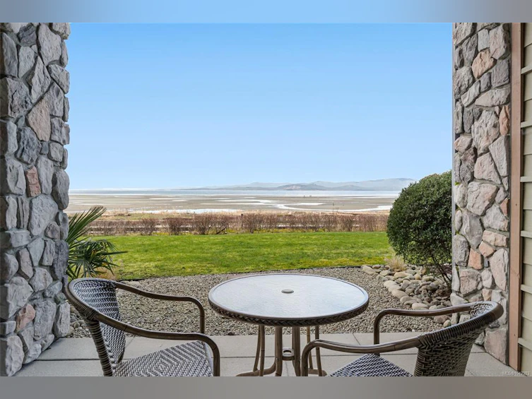 125/126C-181 Beachside Drive, Parksville, BC, V9P 2H5