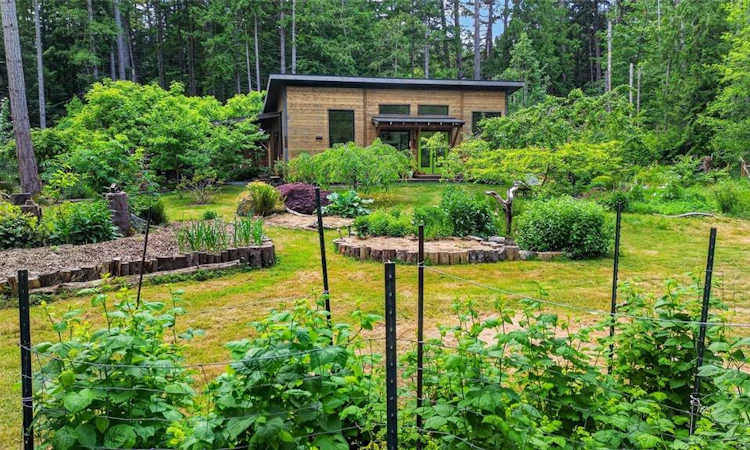 220 Sea Meadow Drive