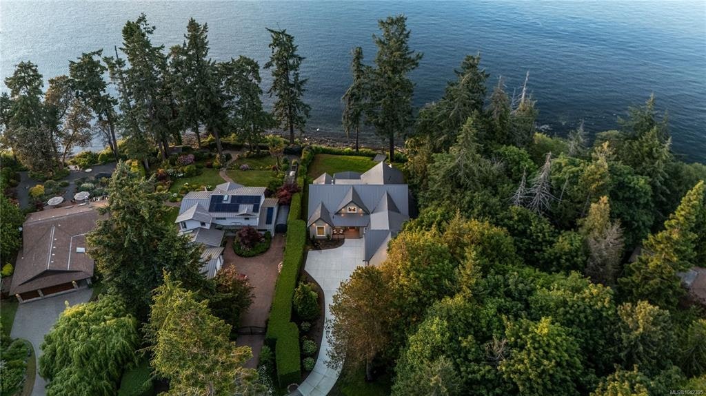 11665 Jupata Way, North Saanich, BC, V8L 5K1 - 57