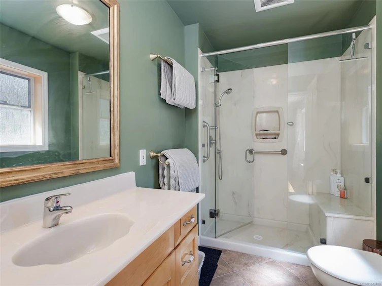 860 Falaise Crescent, Saanich, BC, V8Y 1A1 - 11