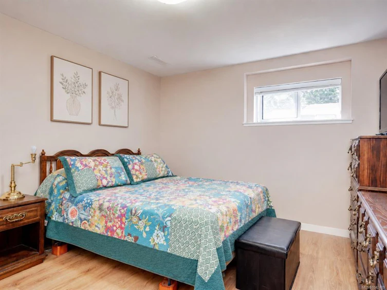 860 Falaise Crescent, Saanich, BC, V8Y 1A1 - 19