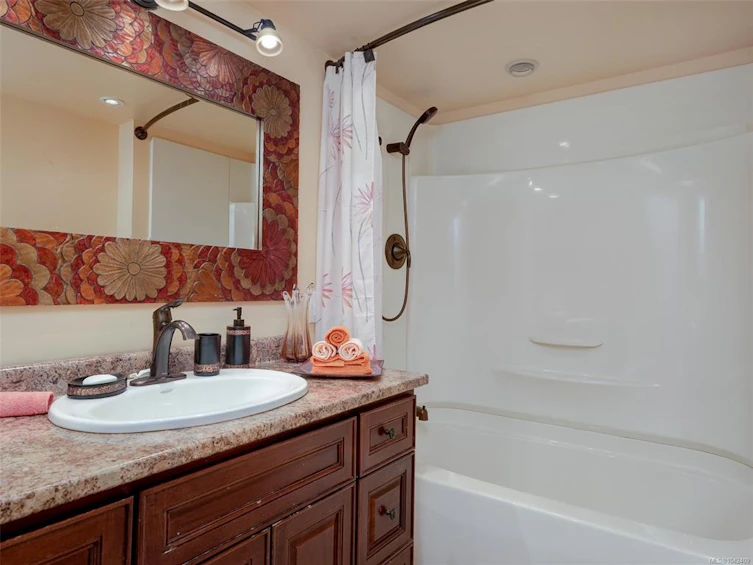 860 Falaise Crescent, Saanich, BC, V8Y 1A1 - 20